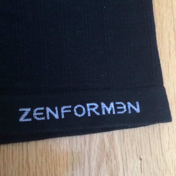 Athletic men cami - Picture 2 of 3